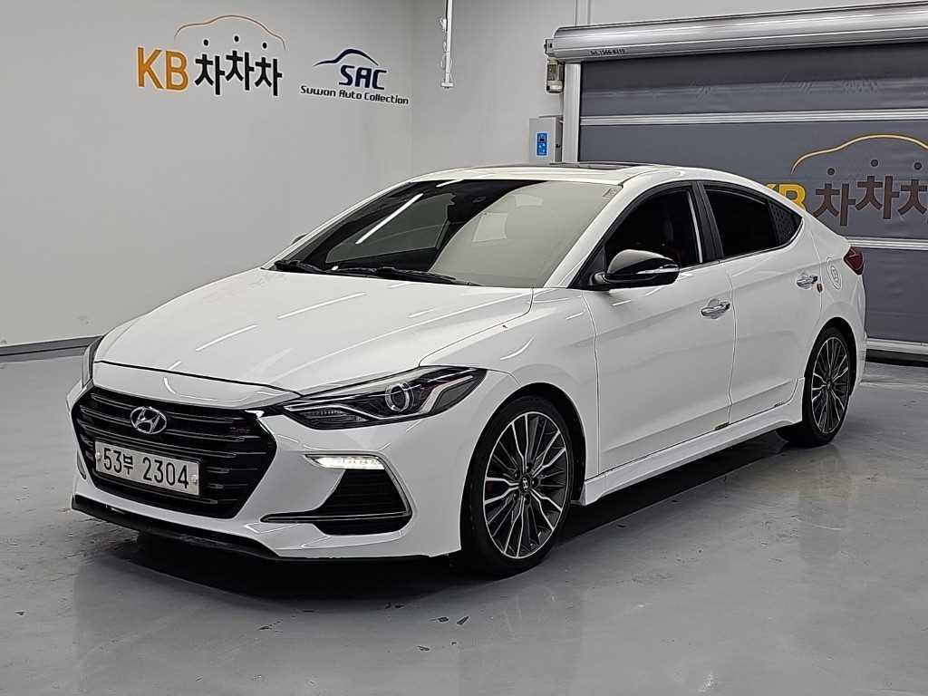 현대 아반떼 1.6 터보 스포츠 사진