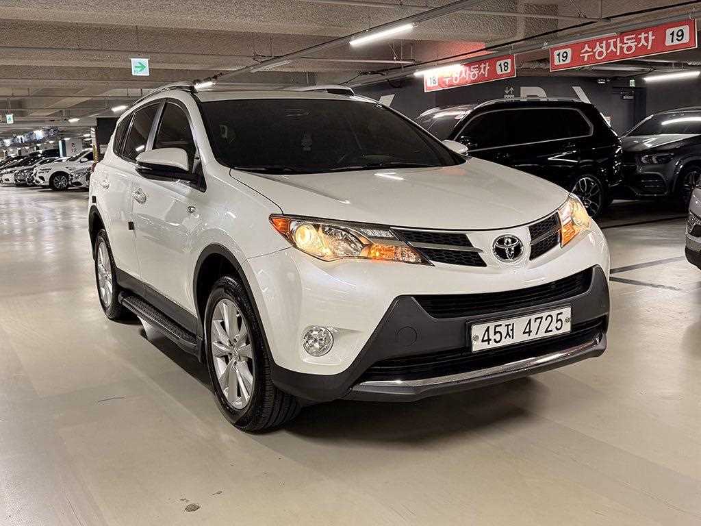 토요타 라브4 2.5 4WD 사진 2/20