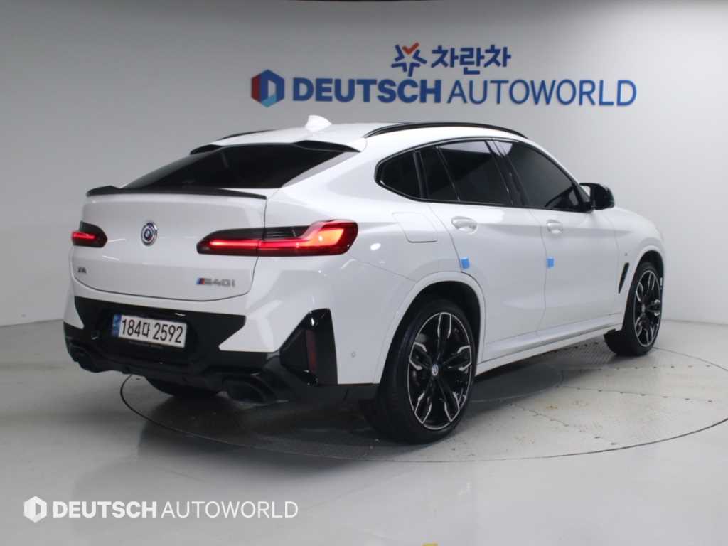 BMW X4 xDrive M40i 사진 2/20