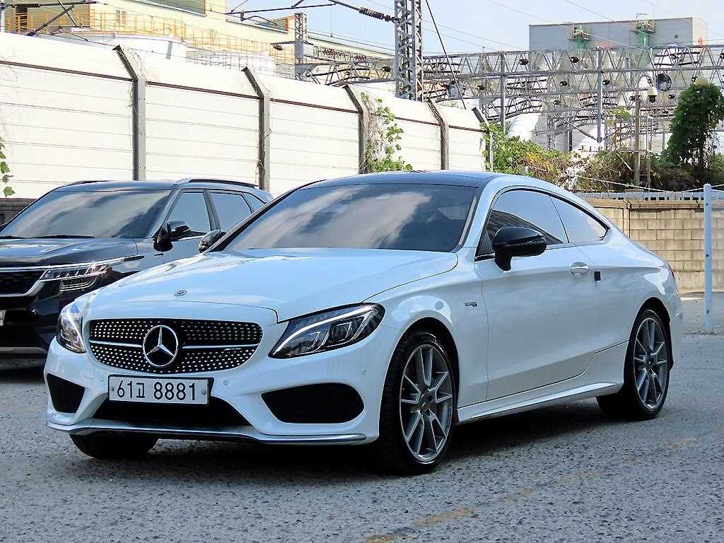 벤츠 C 클래스 C43 AMG 4MATIC 쿠페 사진 2/20