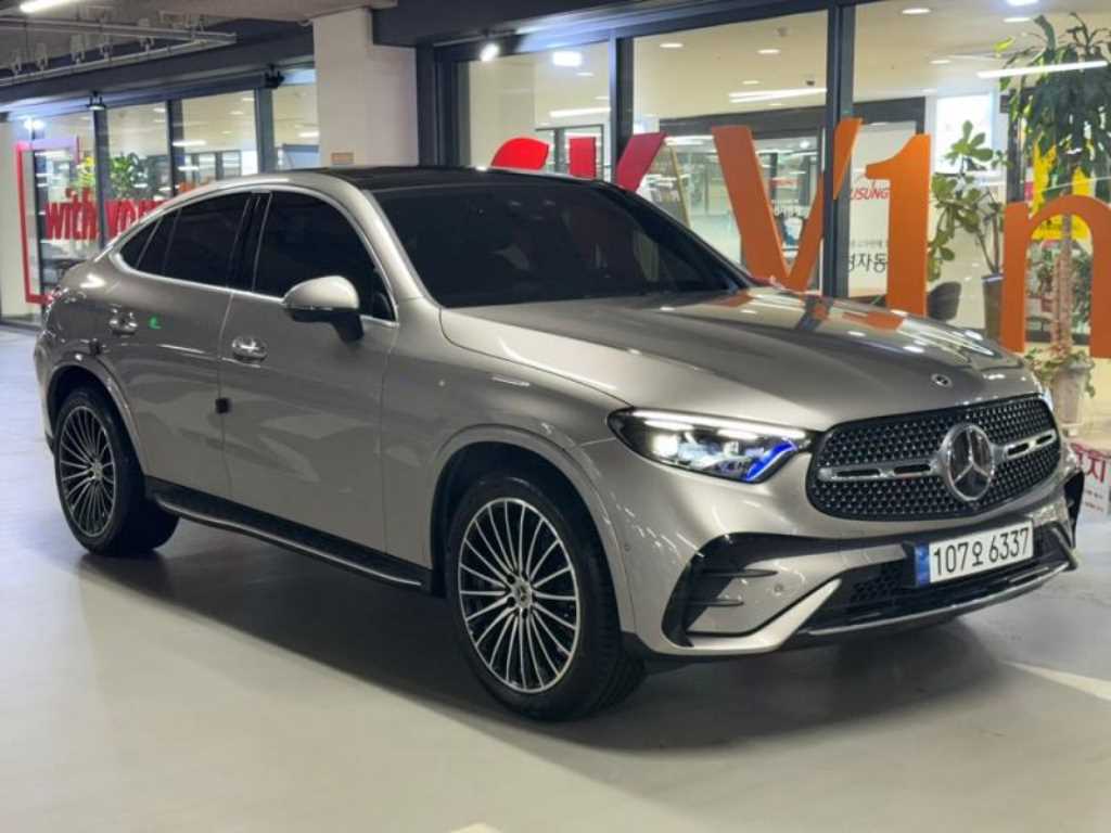 벤츠 GLC 클래스 GLC300 4MATIC 쿠페 사진 2/20