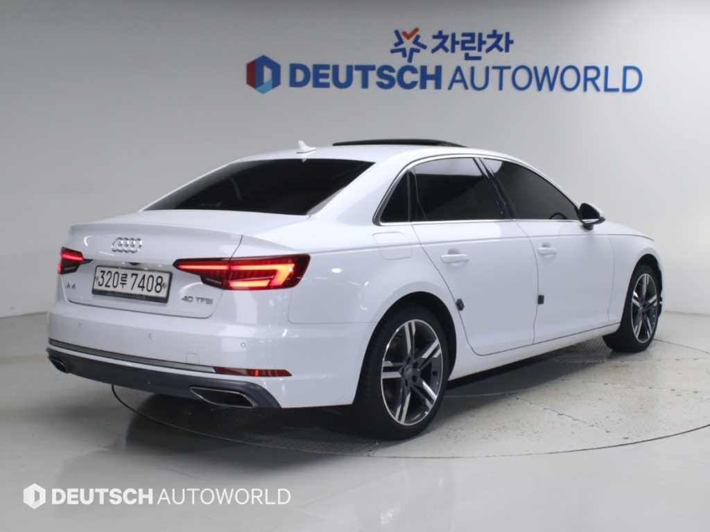 아우디 A4 40 TFSI 사진 2/20