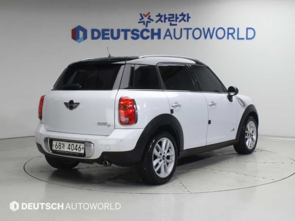 MINI 컨트리맨 2.0 쿠퍼 D ALL4 사진 2/20