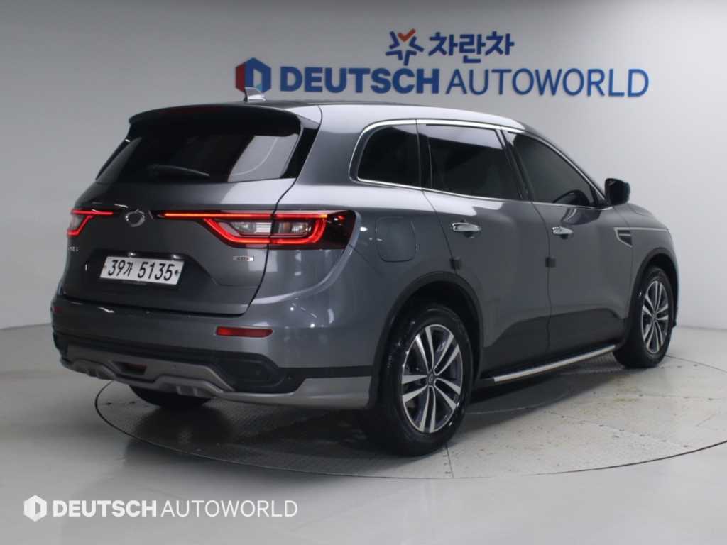 르노코리아 QM6 가솔린 2.0 GDe LE 2WD 사진 2/20