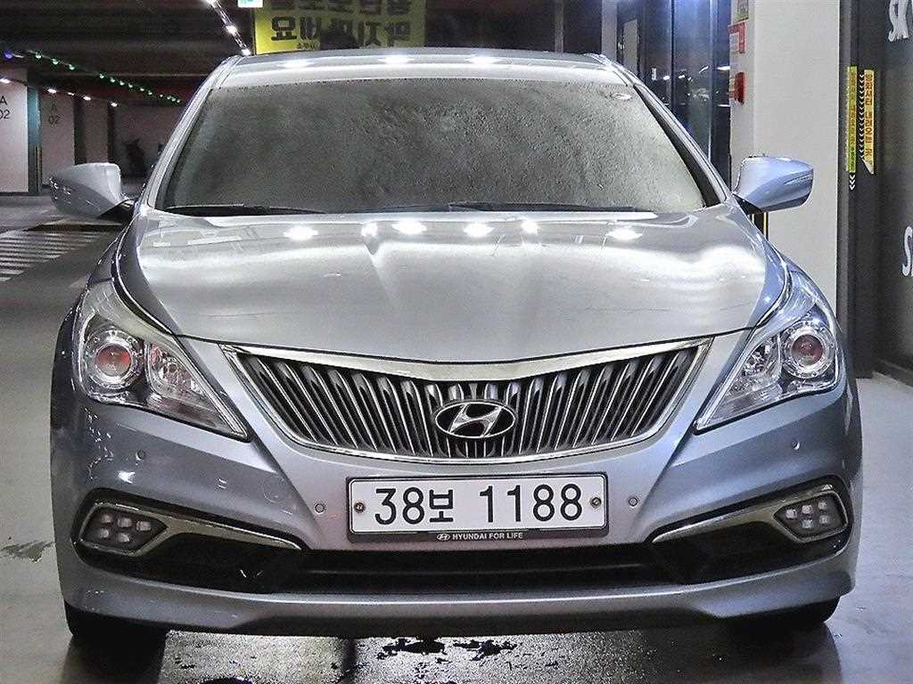 현대 그랜저 HG220 PREMIUM 사진 2/19