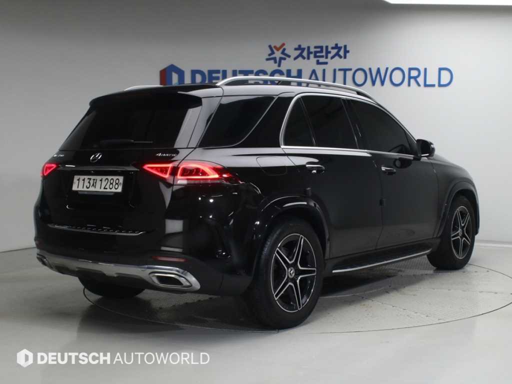벤츠 GLE 클래스 GLE 450 4MATIC 사진 2/20