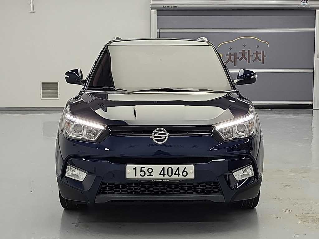 KGM 티볼리 가솔린 2WD 1.6 VX 사진 2/19