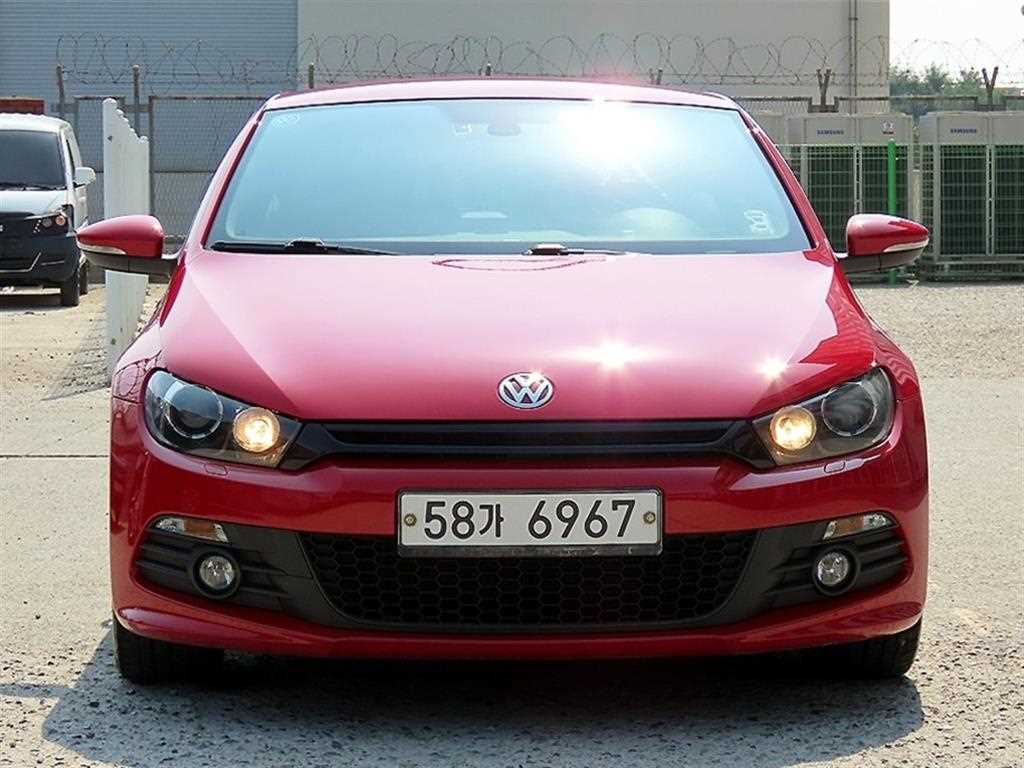 폭스바겐 시로코 2.0 TDI R-LINE 사진