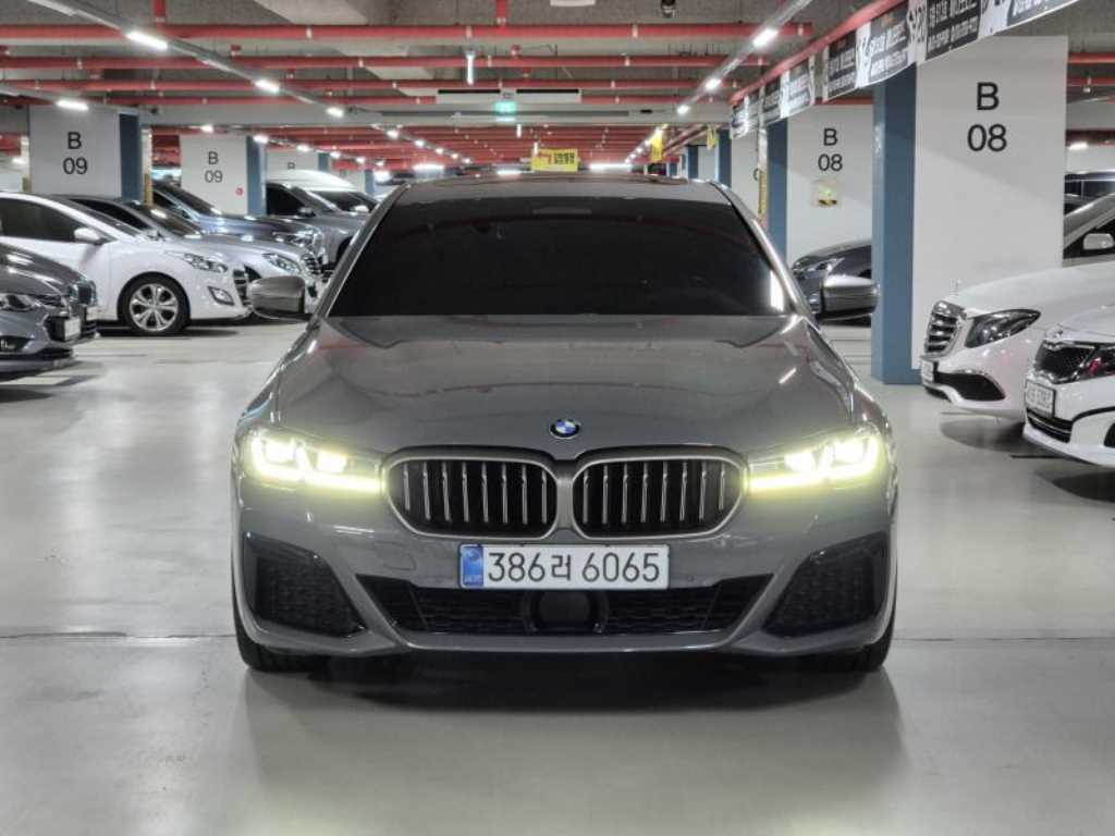 5시리즈 (G30) 523d M 스포츠 2021년식