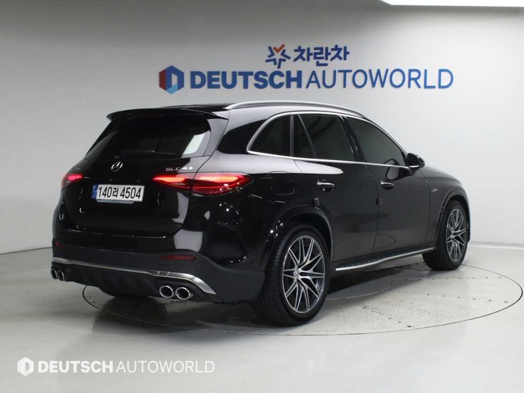 벤츠 GLC 클래스 AMG GLC 43 4MATIC 사진 2/20
