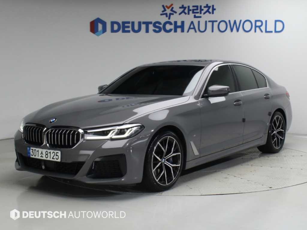 BMW 5시리즈 530i M 스포츠 사진