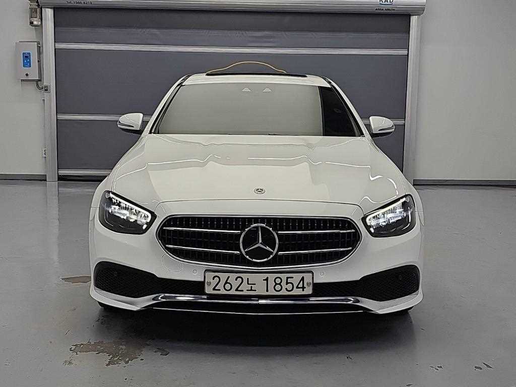 벤츠 E 클래스 E250 아방가르드 사진 2/18