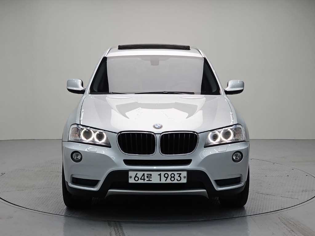 BMW X3 xDrive 20d 사진 2/18
