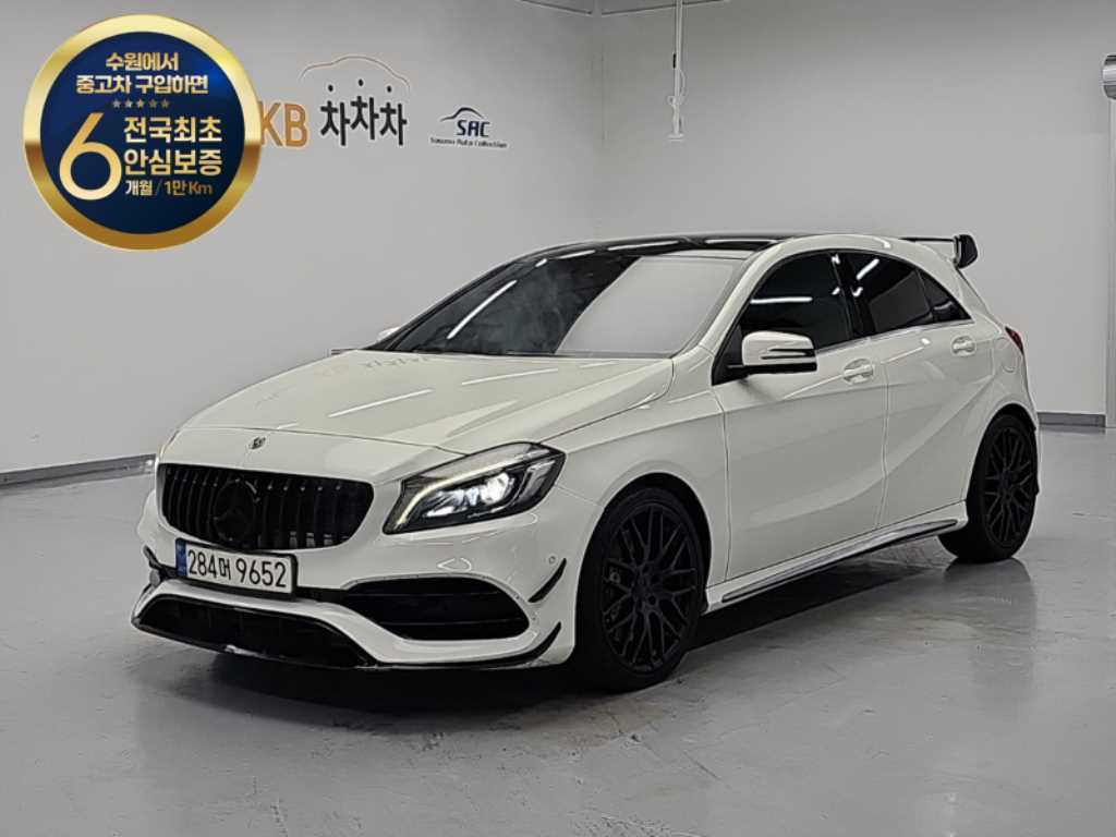 벤츠 A 클래스 A45 AMG 4MATIC 사진