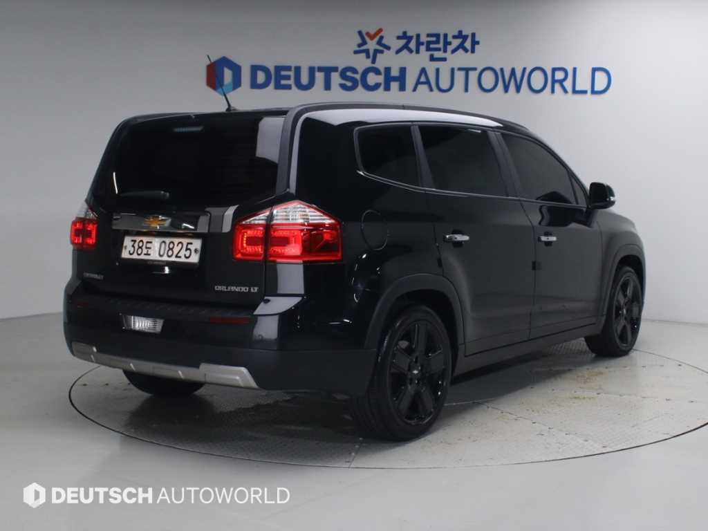 쉐보레 올란도 1.6 디젤 퍼펙트 블랙 사진 2/20