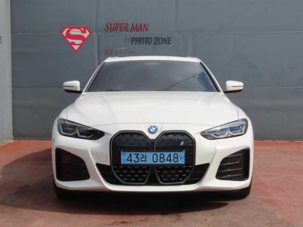 BMW i4 eDrive 40 M 스포츠 프로 사진 2/20