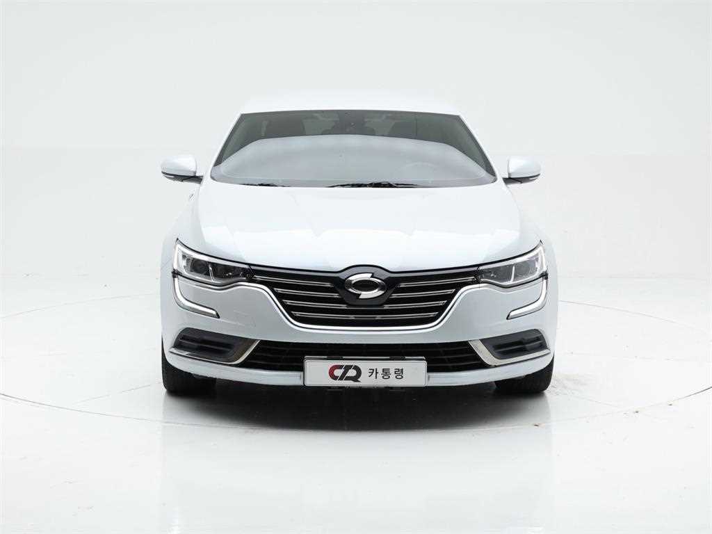 르노코리아 SM6 LPG 2.0 LPe SE 사진 2/20