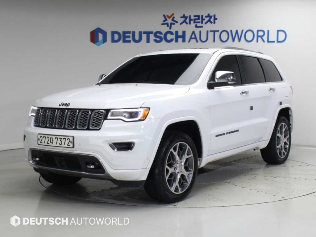 지프 체로키 3.0 디젤 오버랜드 사진