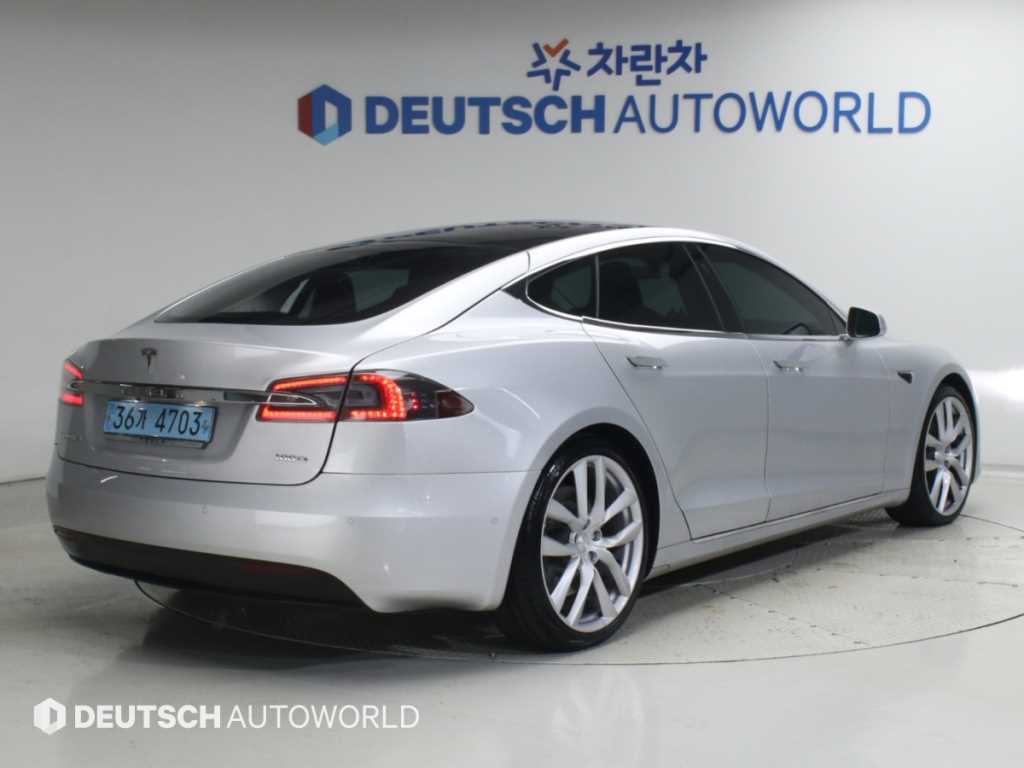 테슬라 모델 S 100D 사진 2/20