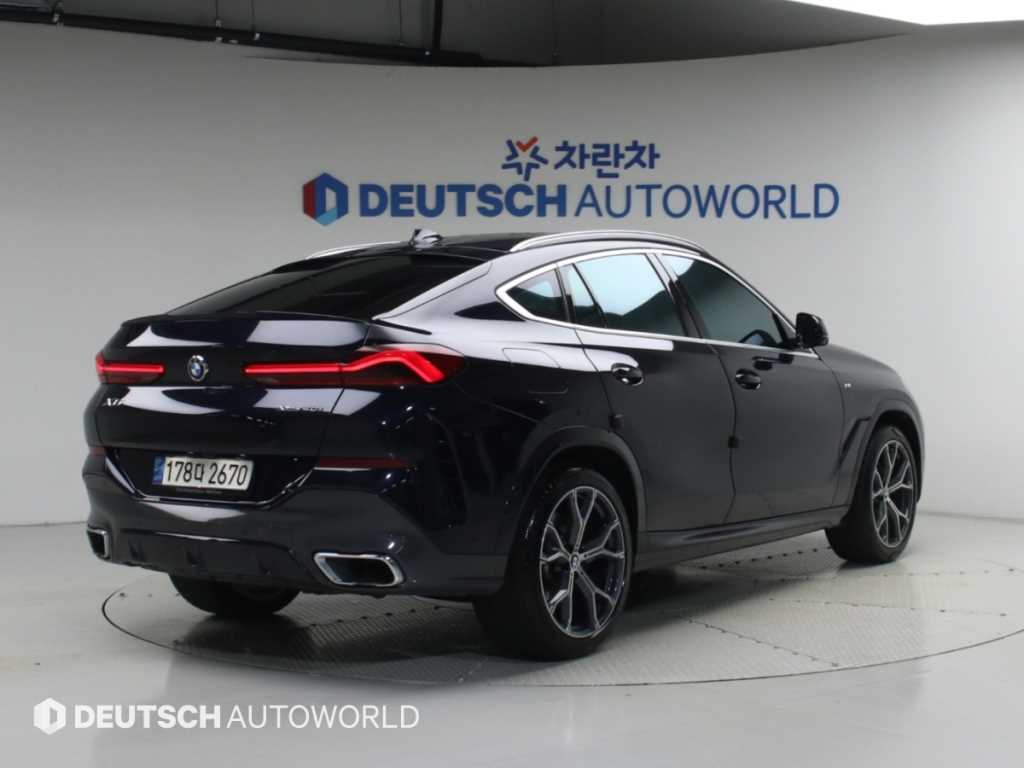 BMW X6 xDrive 40i M 스포츠 사진 2/20