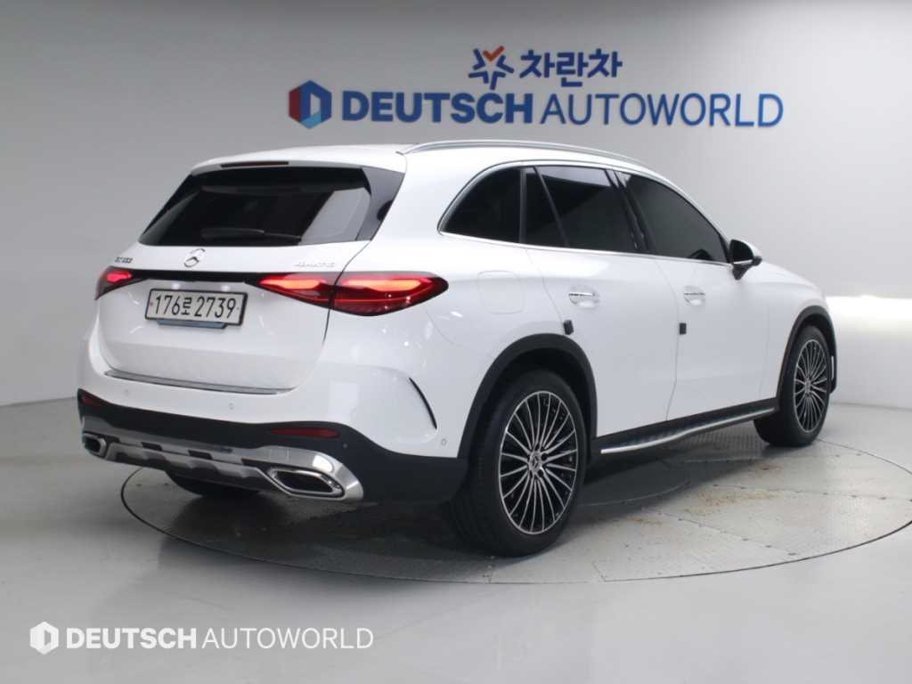벤츠 GLC 클래스 GLC300 4MATIC 사진 2/20