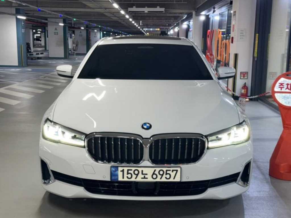 5시리즈 (G30) 520i 럭셔리 2022년식