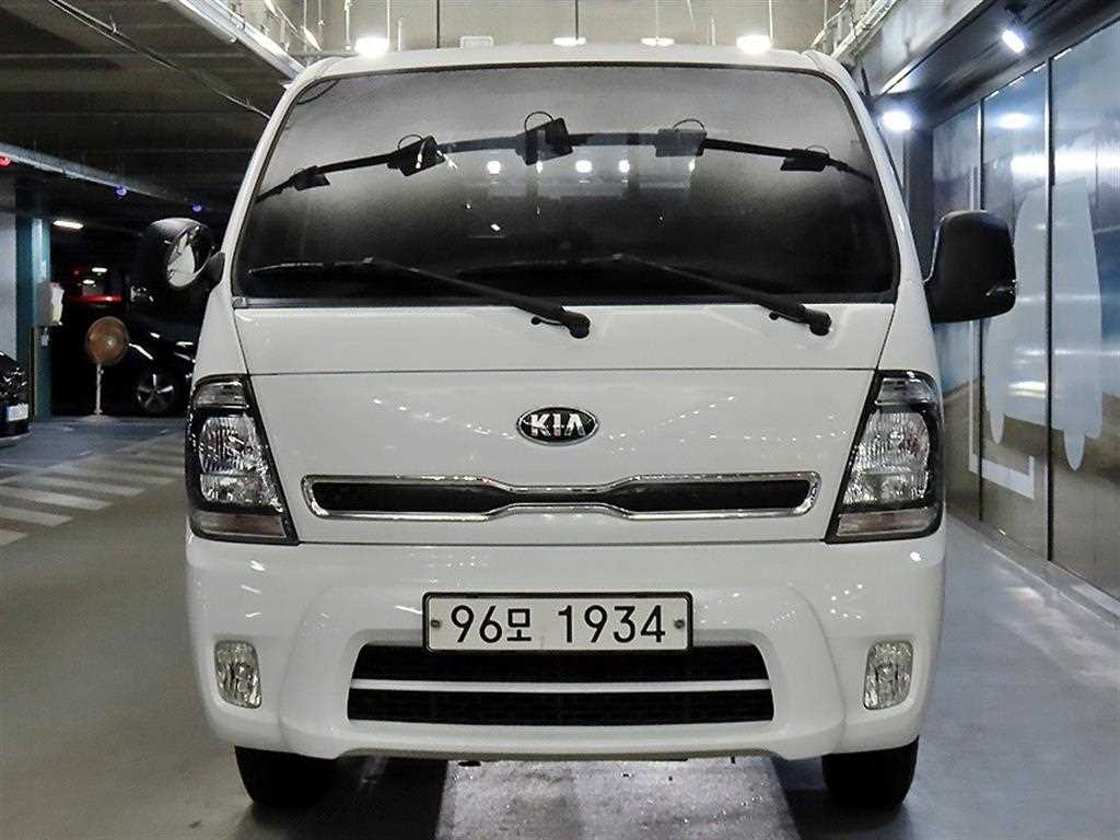 기아 더뉴봉고3 카고 1.0톤/킹캡/초장축 GLS 사진 2/20