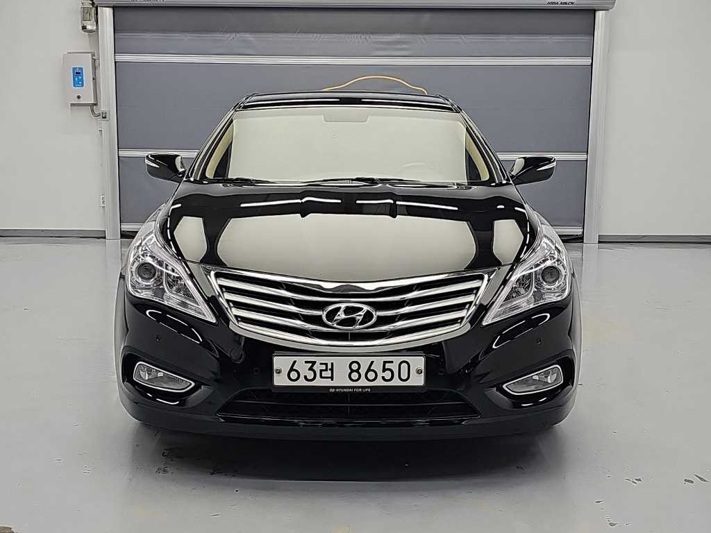 현대 그랜저 HG240 LUXURY 사진 2/20
