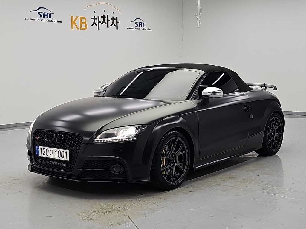 아우디 TTS 로드스터 2.0 TFSI 콰트로 컴피티션 사진
