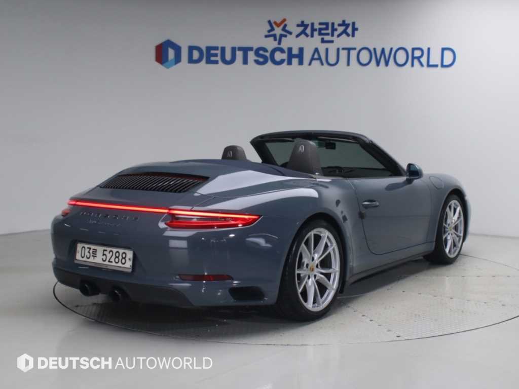 포르쉐 911 카레라 4 카브리올레 991 사진 2/20