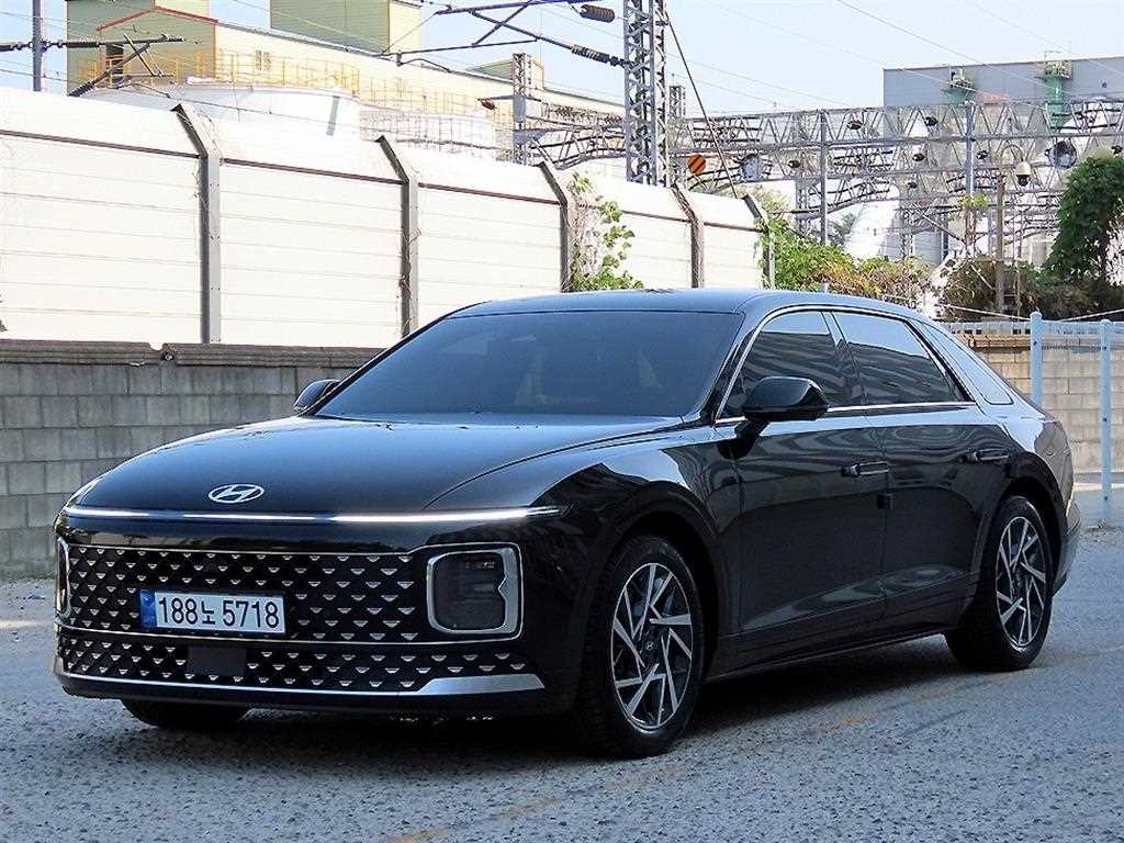 현대 그랜저 가솔린 2.5 2WD 프리미엄 사진 2/20