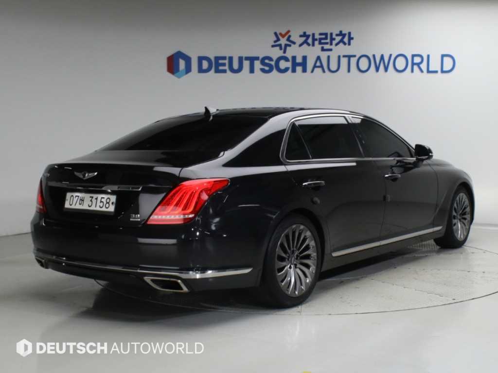 제네시스 EQ900 3.8 GDI AWD 프리미엄 럭셔리 사진 2/20