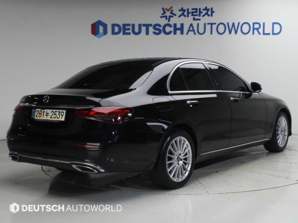 벤츠 E 클래스 E250 익스클루시브 사진 2/20