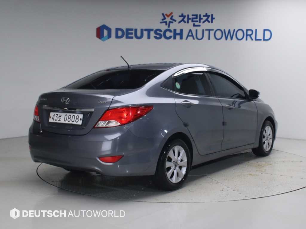 현대 엑센트 1.4VVT 모던 사진 2/20