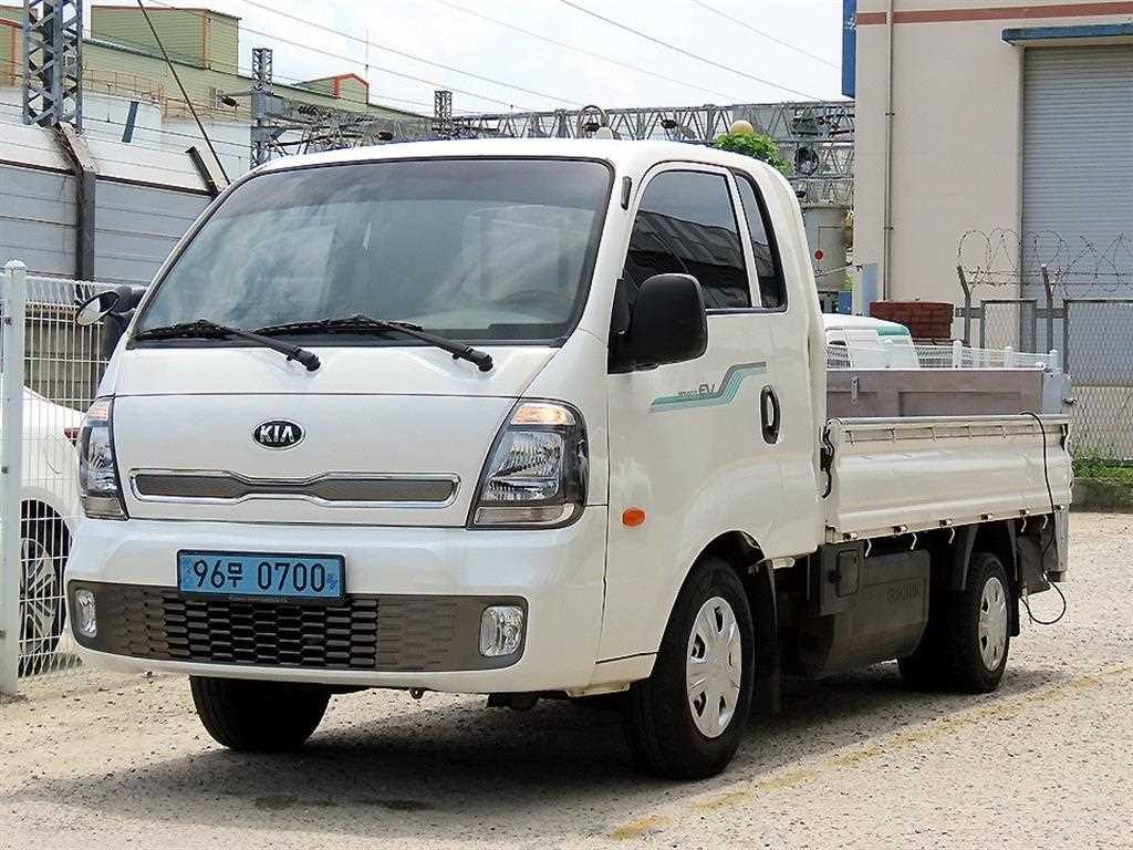 기아 봉고3 카고 1.0톤/킹캡/초장축/2WD GLS 사진 2/19
