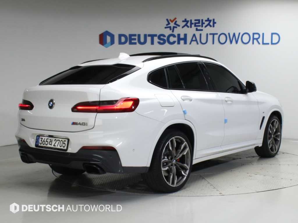 BMW X4 xDrive M40i 온라인 익스클루시브 에디션 사진 2/20