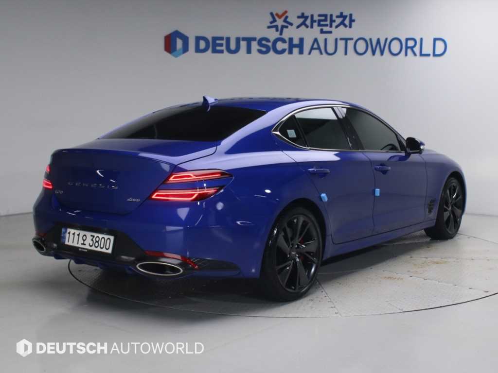 제네시스 G70 가솔린 3.3T 4WD 스포츠 패키지 사진 2/20