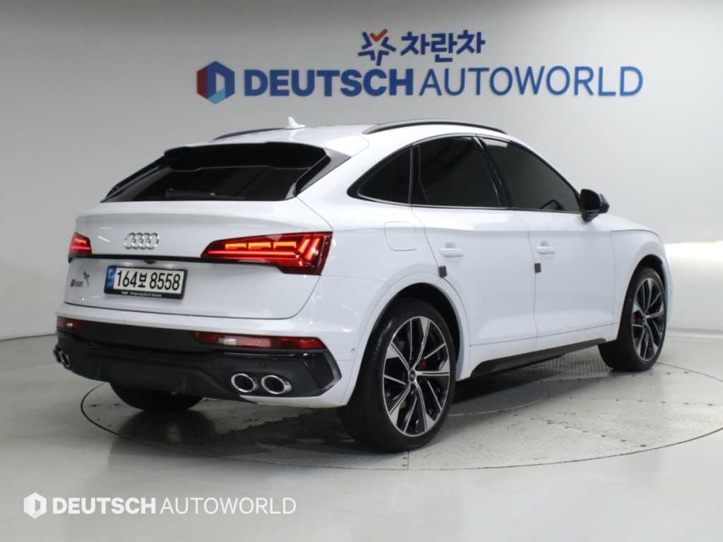 아우디 SQ5 3.0 TFSI 콰트로 스포트백 사진 2/20