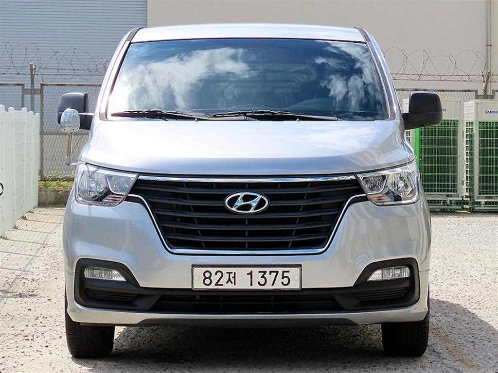 현대 스타렉스 2WD 밴 3인승 스마트 사진