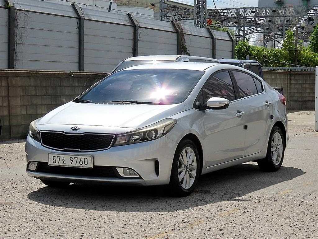기아 K3 1.6 GDI 트렌디 E 사진 2/17