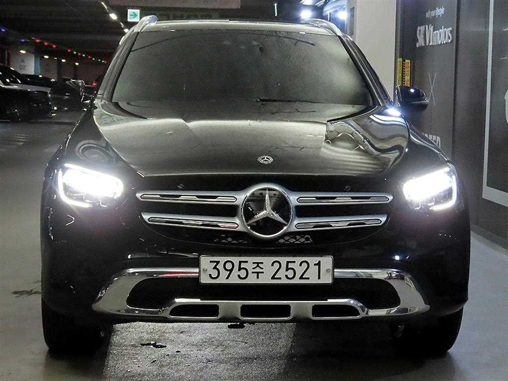 벤츠 GLC 클래스 GLC 300 e 4MATIC 사진 2/20