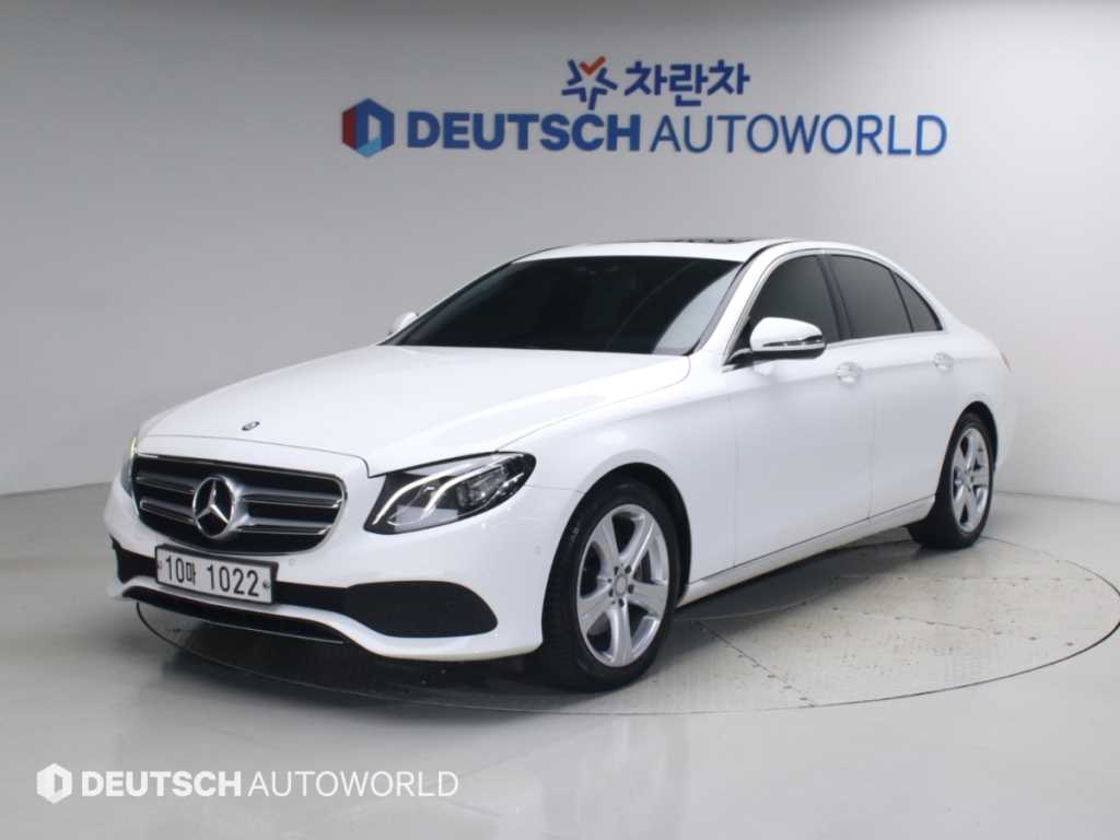 벤츠 E 클래스 E200 아방가르드 사진 2/20