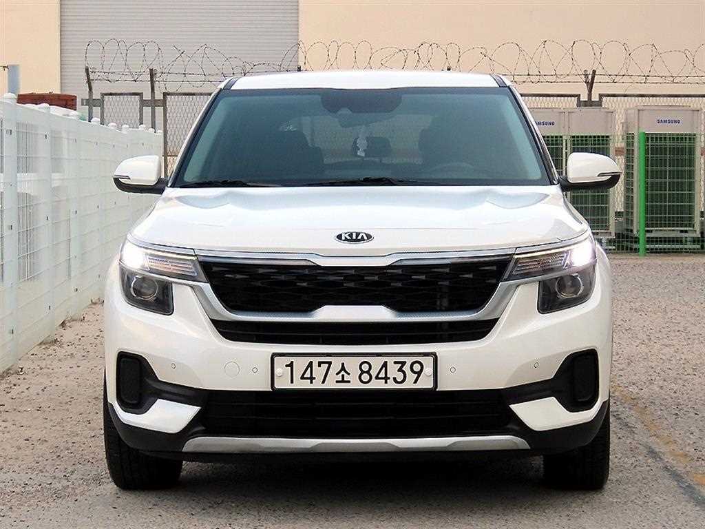 기아 셀토스 가솔린 1.6 터보 2WD 프레스티지 사진