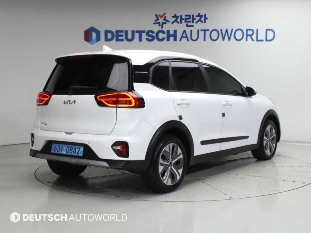 기아 니로 어스 사진 2/20