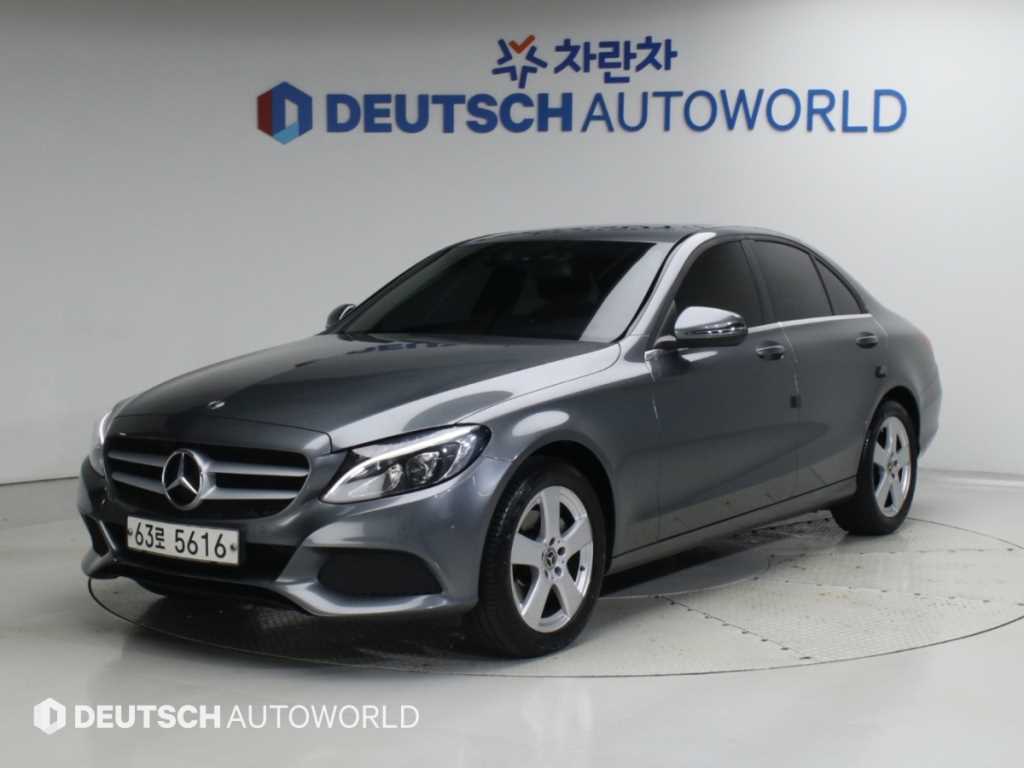벤츠 C 클래스 C200 사진