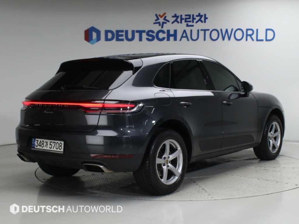 포르쉐 마칸 가솔린 2.0 사진 2/20
