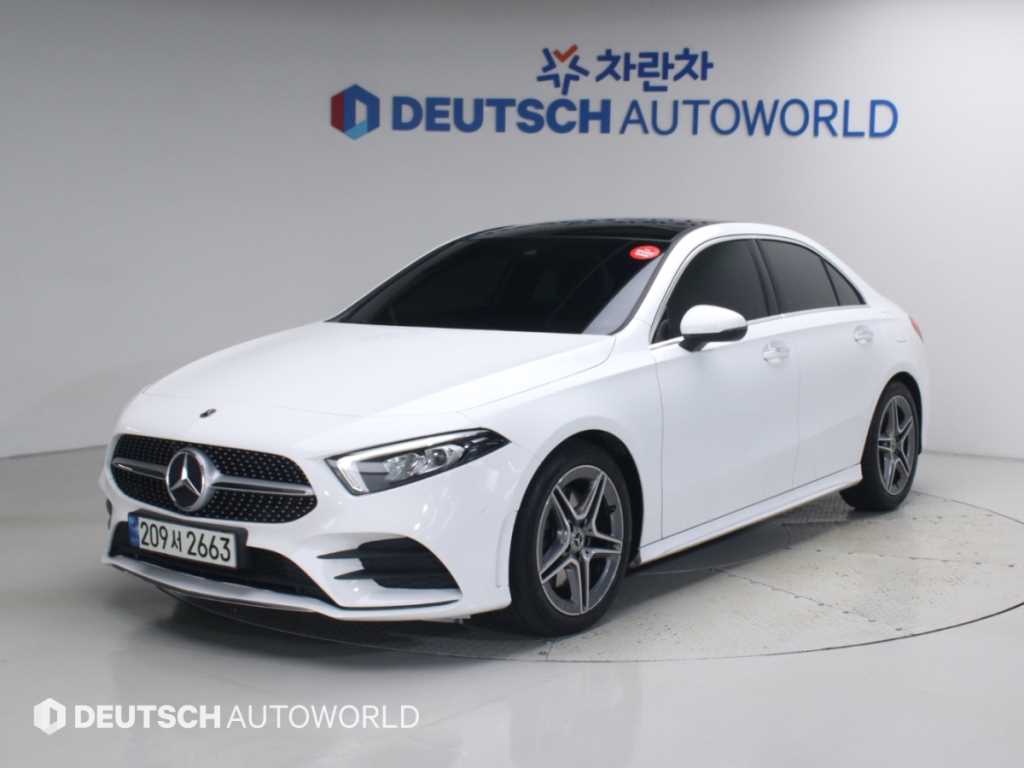 벤츠 A 클래스 A250 4MATIC 세단 사진
