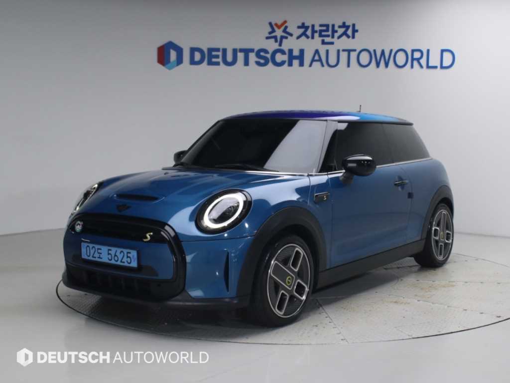 MINI 쿠퍼 젠 ZE 에디션 사진