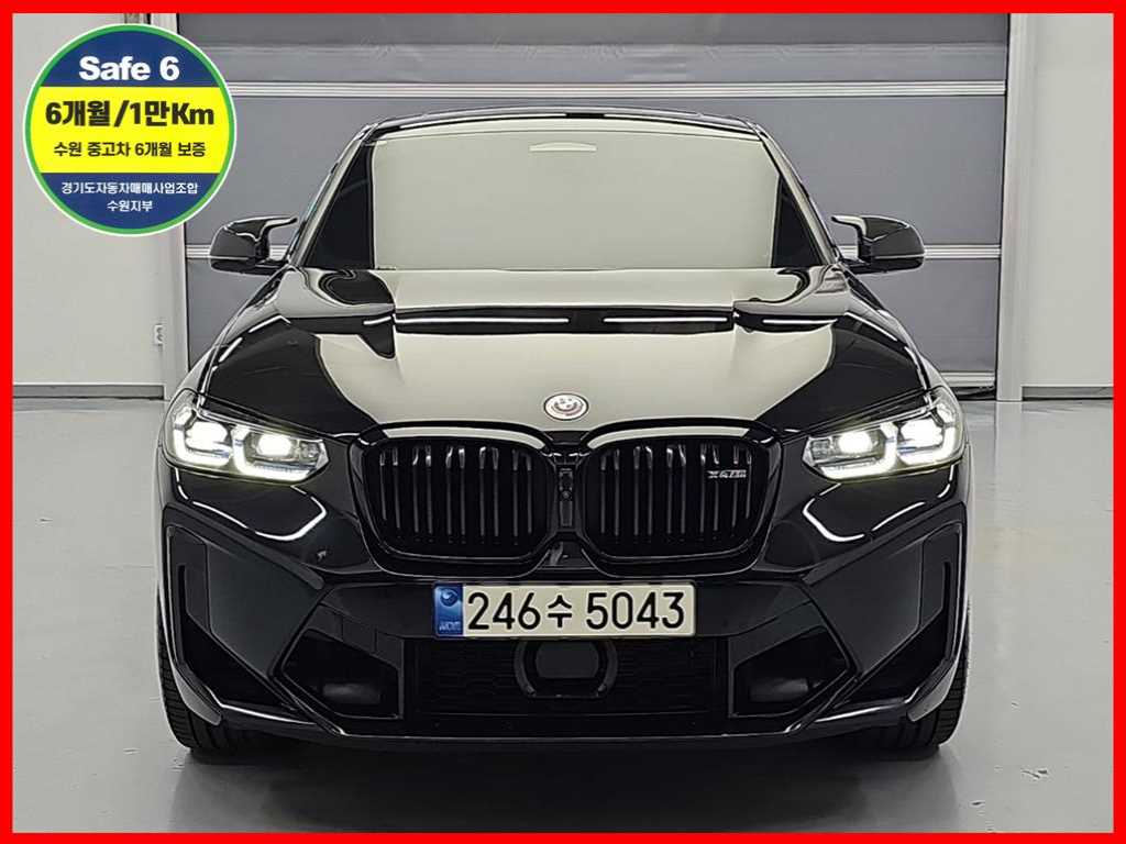 BMW X4M M 컴패티션 사진