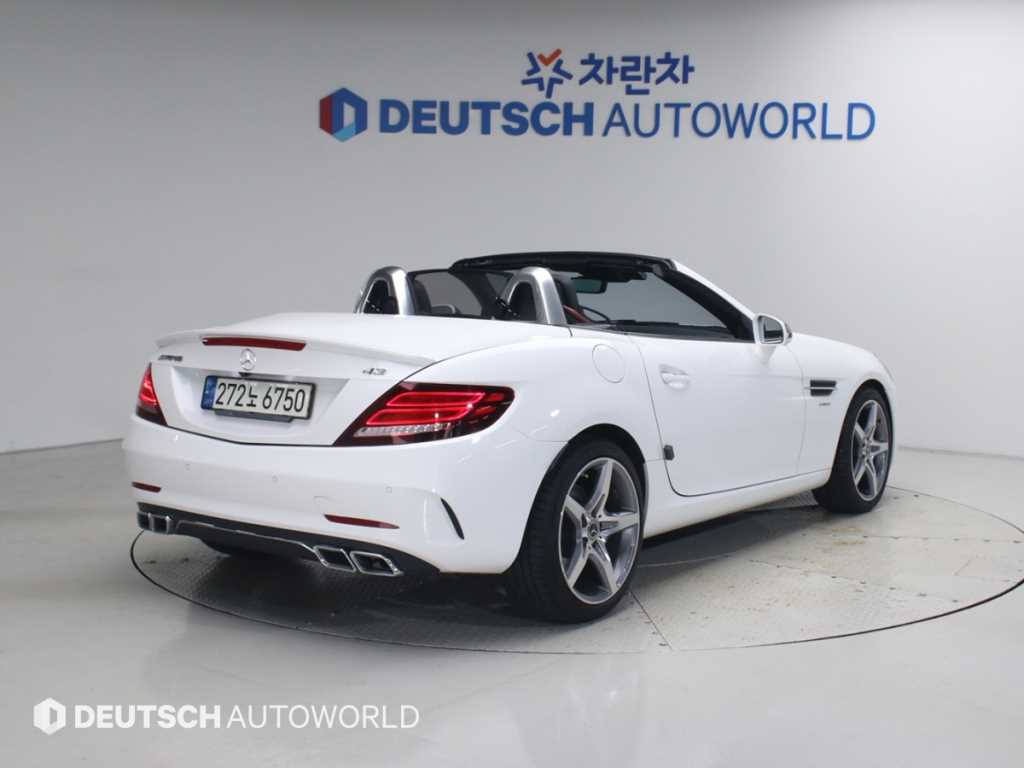 벤츠 SLC 클래스 SLC 200 사진 2/20